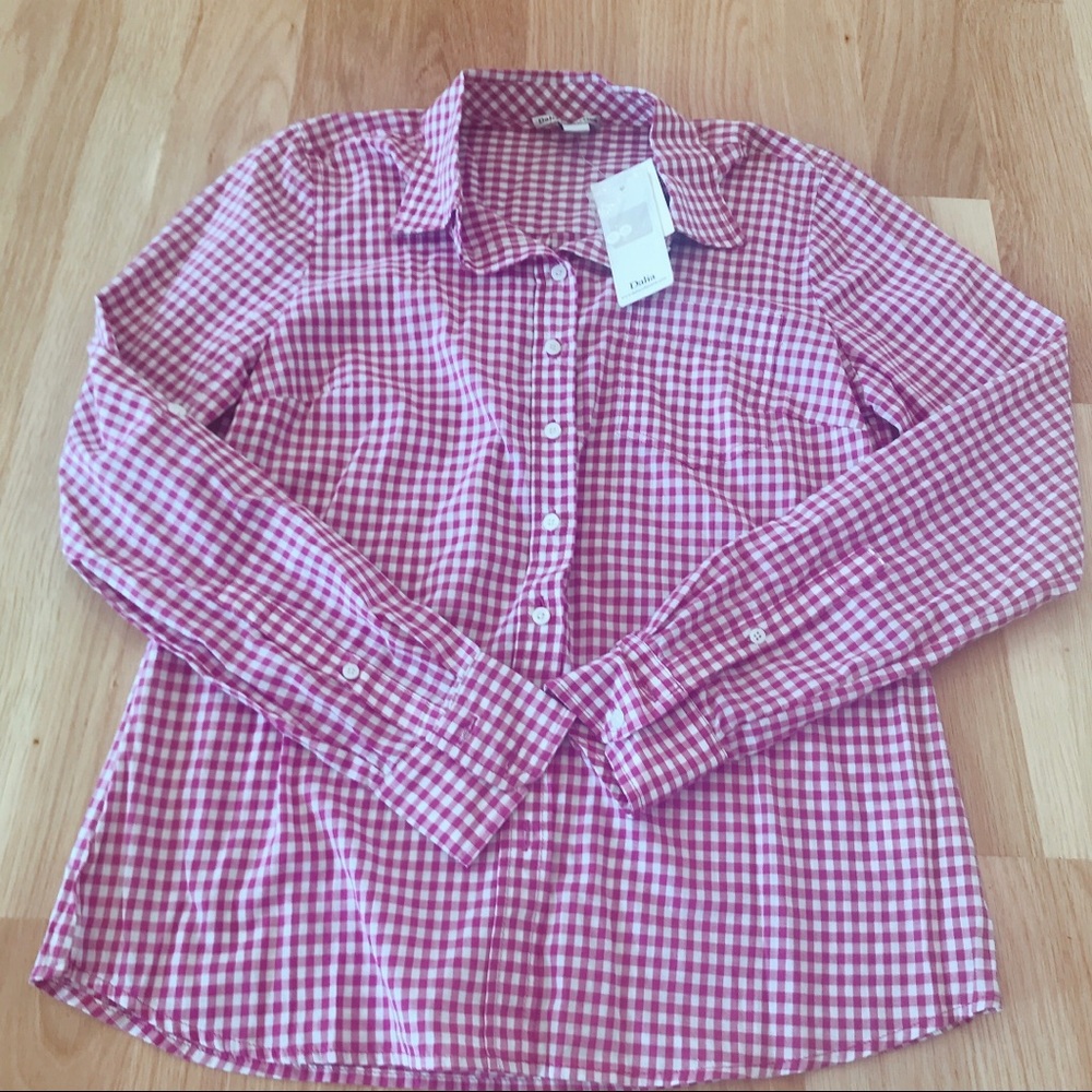 Dalia pink gingham shirt size 8 fits like small